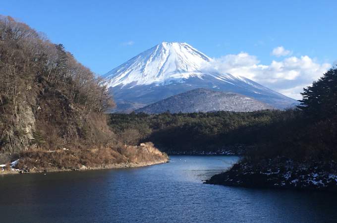 【山梨県】富士山の麓！美しい自然の精進湖でカヌー体験♪
